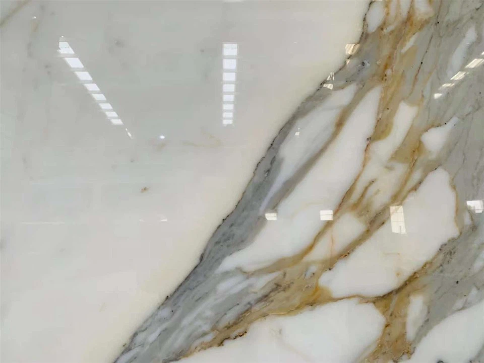 Calacatta Gold Slabs